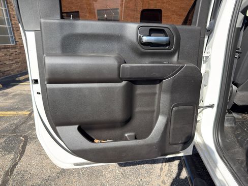 Used 2023 Chevrolet Silverado 2500 W/T w/ Gooseneck/5TH Wheel Package AWD/4WD image 29