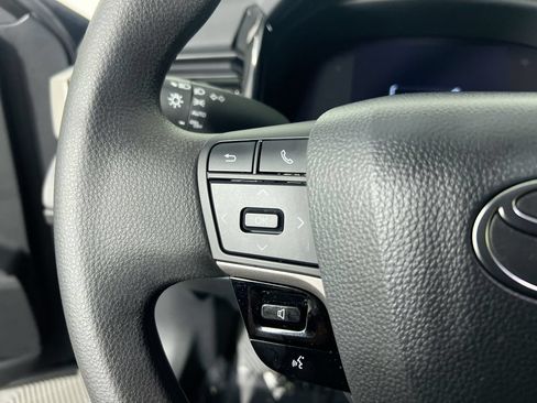Used 2025 Toyota Camry LE FWD image 16