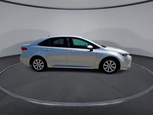 Used 2024 Toyota Corolla LE FWD image 9