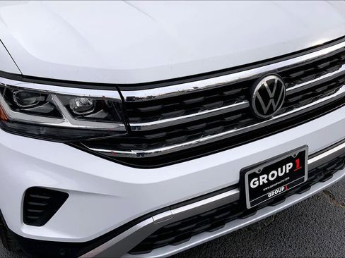 Used 2021 Volkswagen Atlas SE w/ Towing Package image 30