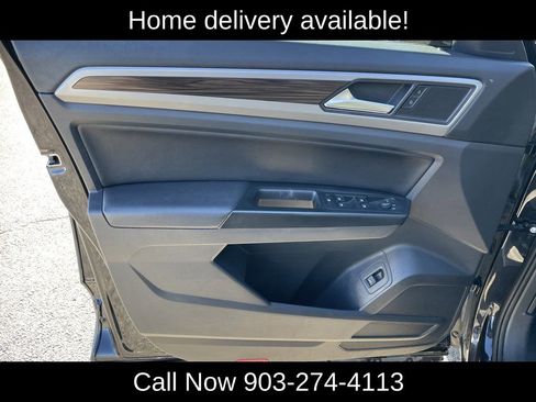 Used 2021 Volkswagen Atlas SE w/ Towing Package image 11