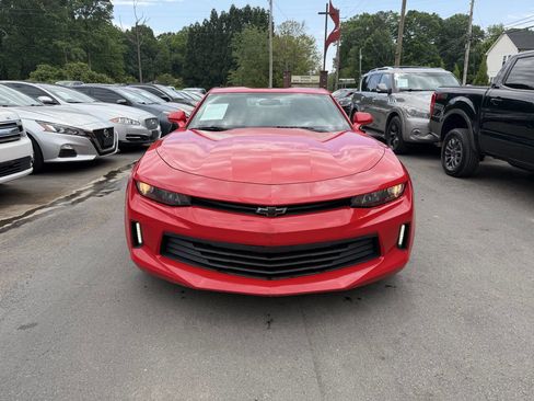 Used 2016 Chevrolet Camaro LT RWD image 3