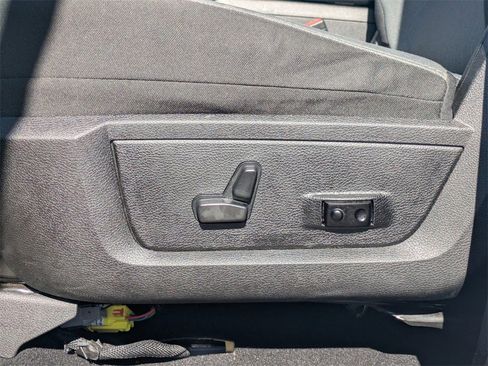 Used 2023 RAM 1500 Classic SLT w/ Trailer & Traction Group image 20