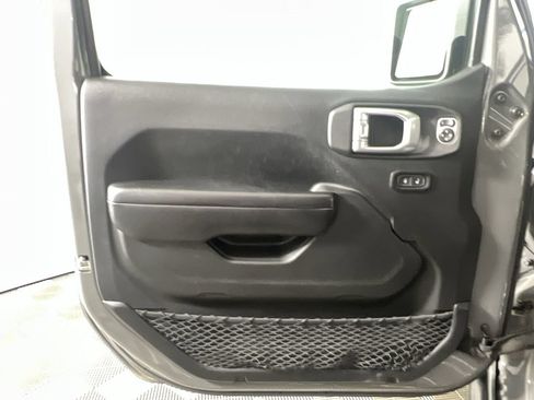 Used 2019 Jeep Wrangler Unlimited Sport AWD/4WD image 21