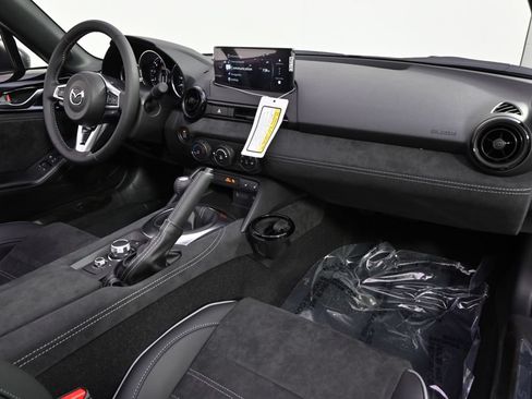 New 2026 MAZDA MX-5 Miata Club w/ Brembo/BBS Recaro Package RWD image 20
