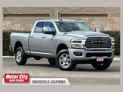Used 2024 RAM 2500 Laramie w/ Safety Group AWD/4WD image 1