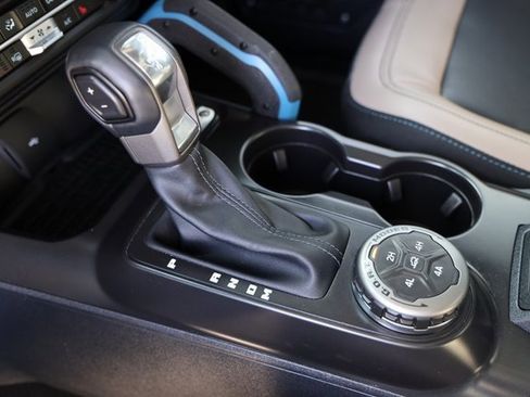 Used 2024 Ford Bronco Wildtrak image 19