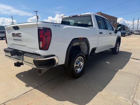 Used 2024 GMC Sierra 2500 Pro w/ Fleet Convenience Package AWD/4WD image 8