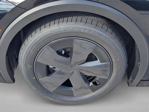 New 2026 Toyota Prius LE image 9