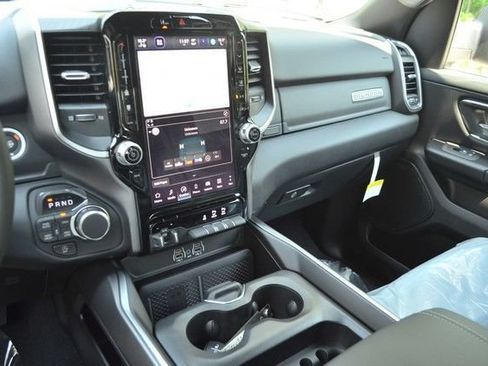 New 2026 RAM 1500 Big Horn AWD/4WD image 21