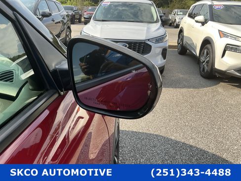 Used 2021 Chevrolet TrailBlazer RS w/ Convenience Package FWD image 5