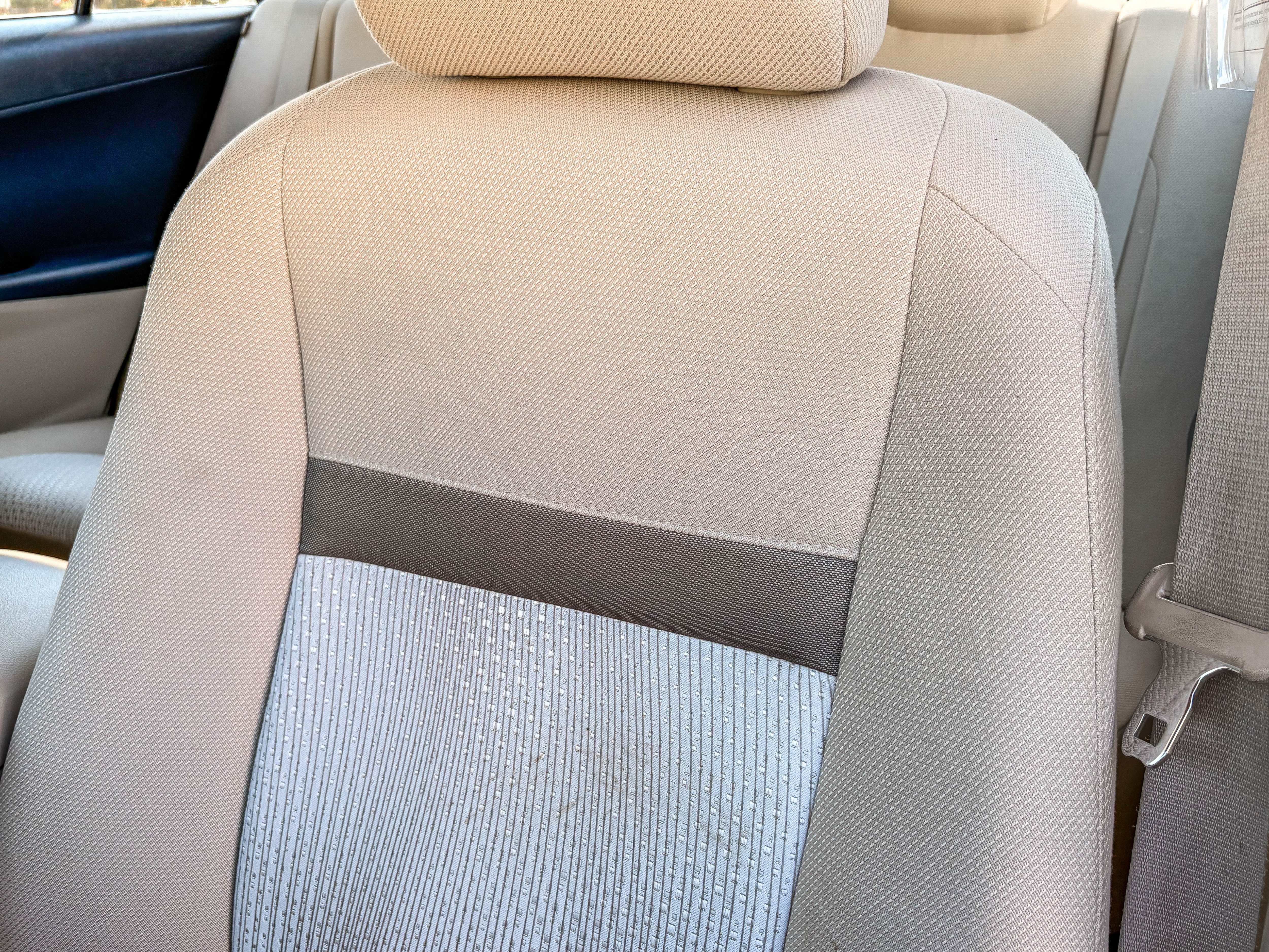 Used 2012 Toyota Camry LE FWD image 23