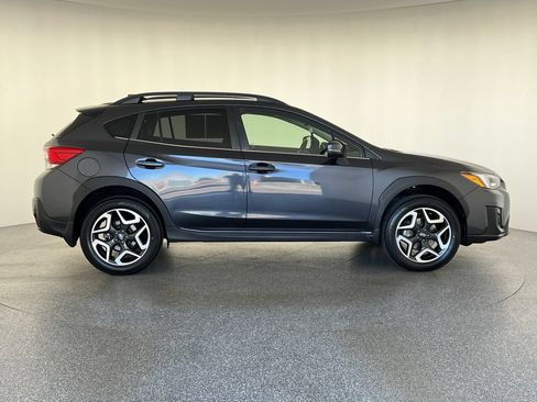 Used 2019 Subaru Crosstrek 2.0i Limited w/ Moonroof Package w/Navigation AWD/4WD image 2