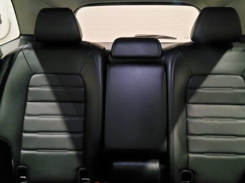 Used 2024 Honda CR-V EX-L image 18