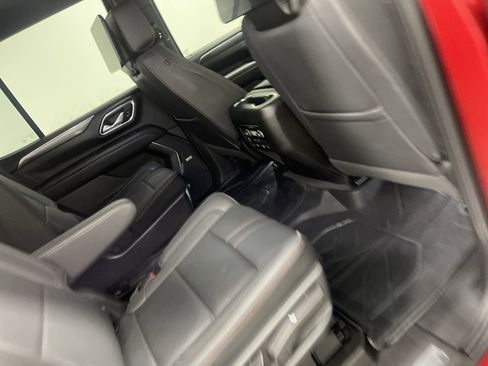 Used 2023 Chevrolet Tahoe RST w/ Luxury Package image 22