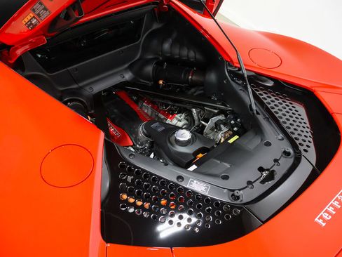 Used 2022 Ferrari SF90 Stradale AWD/4WD image 50