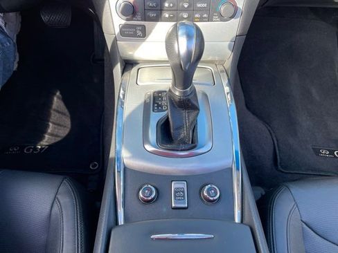 Used 2012 INFINITI G37 Sport w/ Premium Pkg image 7