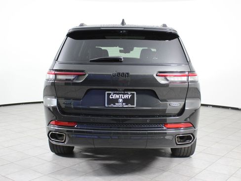 Used 2024 Jeep Grand Cherokee L Summit w/ Advanced Protech Group IV image 10