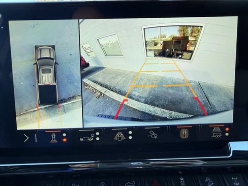 Certified 2024 Chevrolet Silverado 1500 ZR2 w/ Technology Package image 32