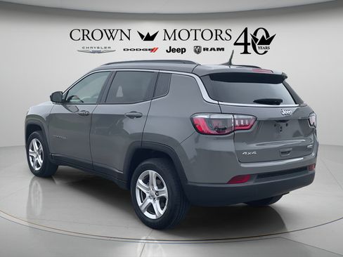 Used 2023 Jeep Compass Latitude w/ Sun and Sound Group AWD/4WD image 7
