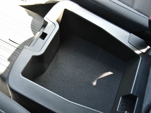 Used 2024 GMC Sierra 1500 Elevation w/ LPO, Elevation Black Package image 26