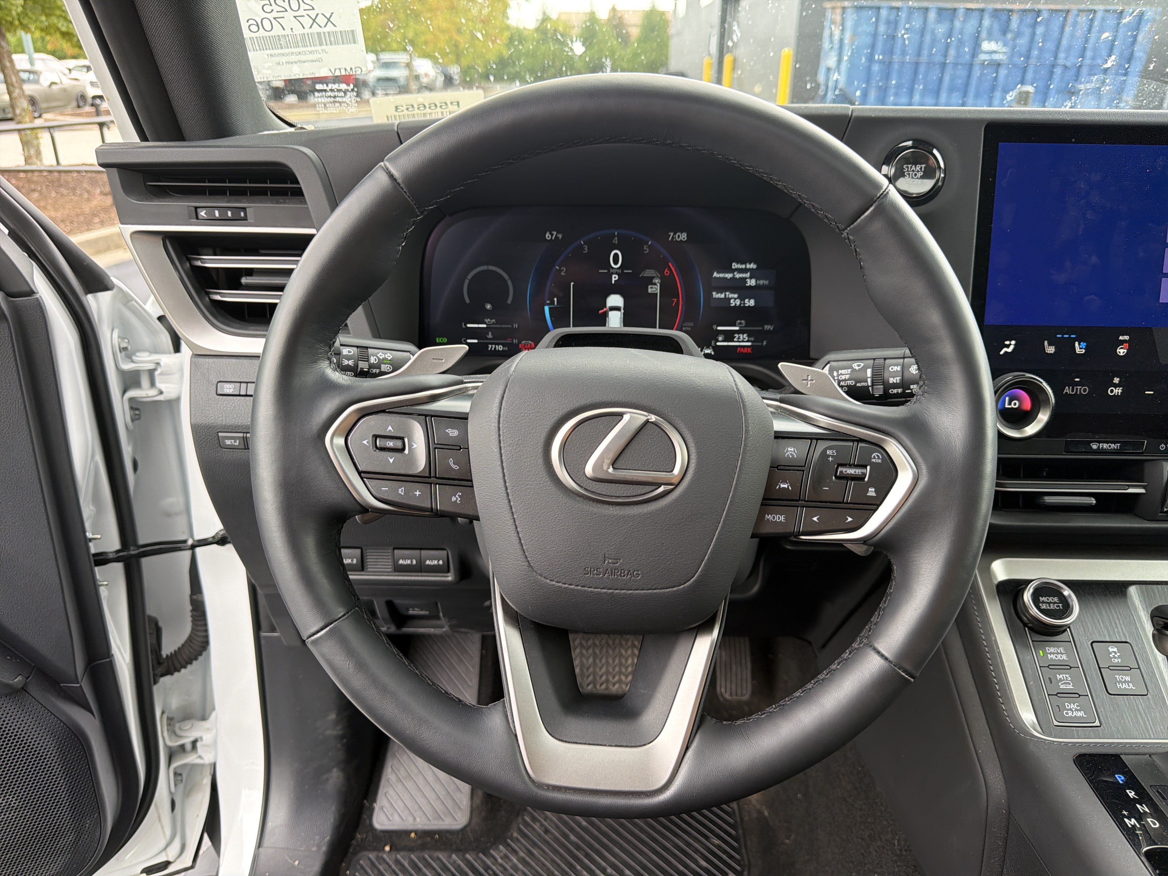 Used 2025 Lexus GX 550 AWD/4WD image 18
