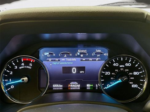 Used 2022 Ford F450 Platinum w/ FX4 Off-Road Package AWD/4WD image 5