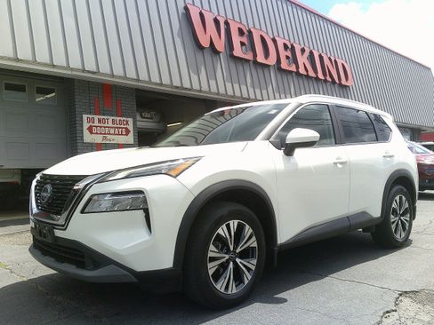 Used 2023 Nissan Rogue SV w/ SV Premium B Package AWD/4WD image 1