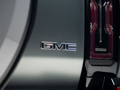 Used 2024 GMC Hummer EV 3X AWD/4WD image 35