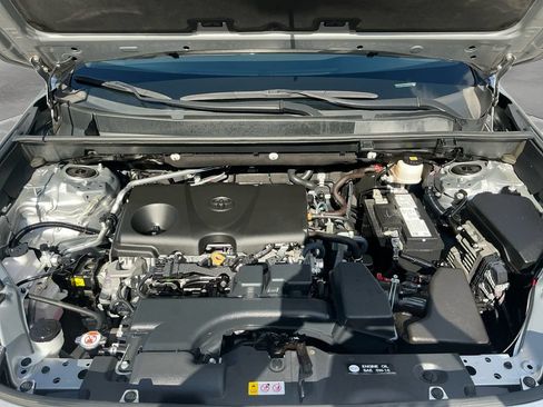Used 2023 Toyota RAV4 LE FWD image 18