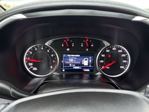 Used 2019 Chevrolet Blazer LT FWD image 11