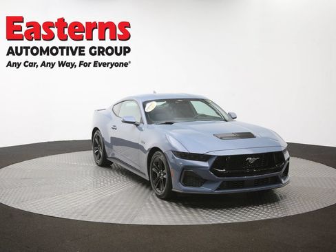 Used 2025 Ford Mustang GT RWD image 47
