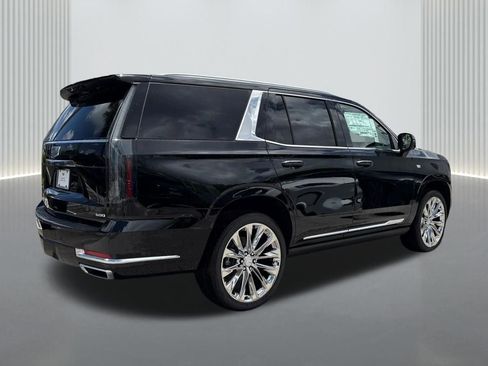 New 2026 Cadillac Escalade Luxury w/ LPO, Radiant Package AWD/4WD image 5