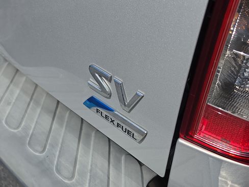 Used 2019 Nissan Frontier SV w/ Value Truck Package RWD image 6