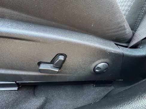 Used 2023 Dodge Charger R/T w/ Harman/Kardon Audio Group image 23