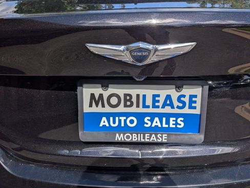 Used 2021 Genesis G70 3.3T RWD image 36