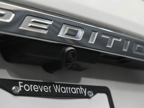 Used 2021 Ford Expedition Limited AWD/4WD image 15