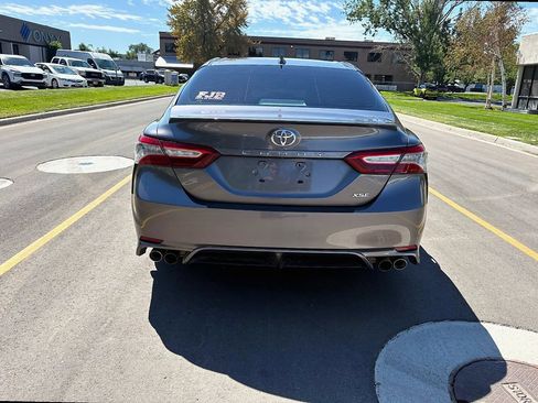 Used 2019 Toyota Camry XSE FWD image 4
