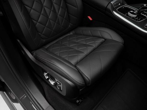 Used 2023 BMW X5 M50i w/ Executive Package AWD/4WD image 65