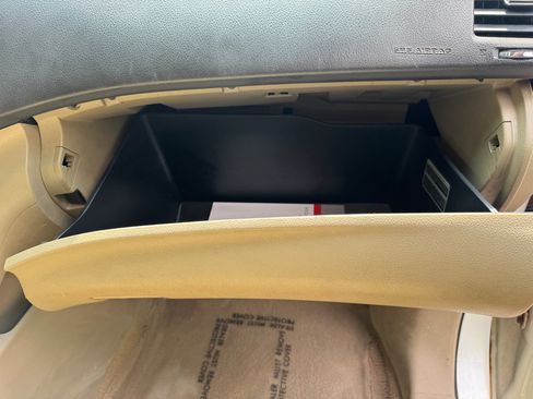 Used 2010 Toyota Highlander 2WD image 31