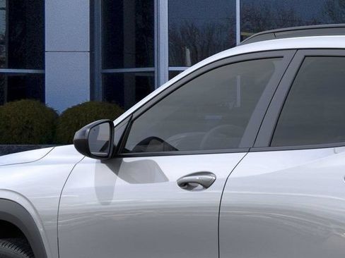 New 2026 Chevrolet Trax RS w/ Driver Confidence Package FWD image 12