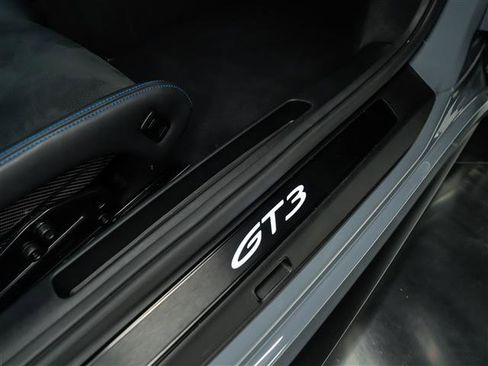 Certified 2024 Porsche 911 GT3 image 26