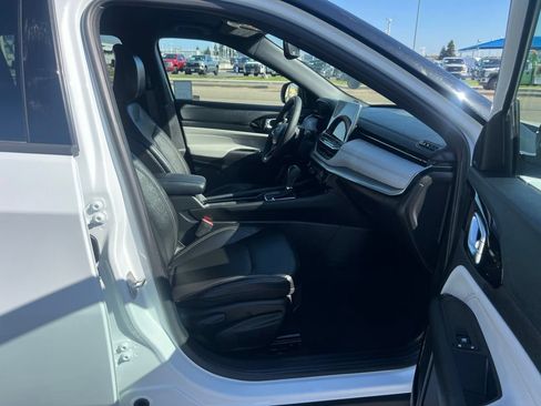 Used 2025 Jeep Compass Limited AWD/4WD image 35