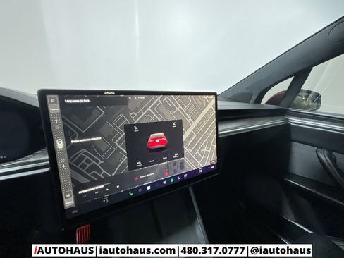 Used 2023 Tesla Model X Plaid image 34