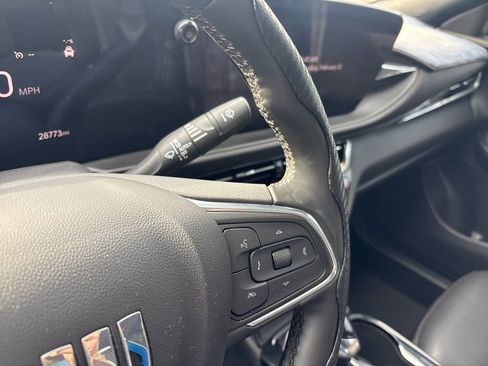 Used 2024 Buick Envista Avenir image 38