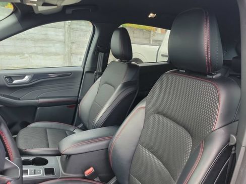 Used 2024 Ford Escape ST-Line w/ Tech Pack #1 AWD/4WD image 10