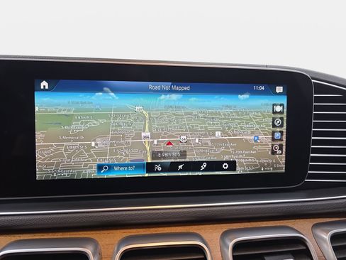 Used 2021 Mercedes-Benz GLS 450 4MATIC image 22