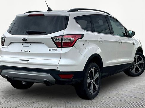 Used 2018 Ford Escape SEL w/ Ford Safe & Smart Package AWD/4WD image 6
