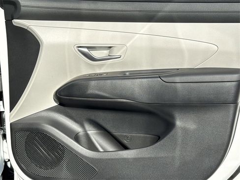 New 2026 Hyundai Tucson SEL image 14