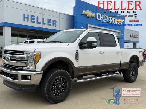 Used 2017 Ford F250 Lariat w/ Lariat Ultimate Package AWD/4WD image 1